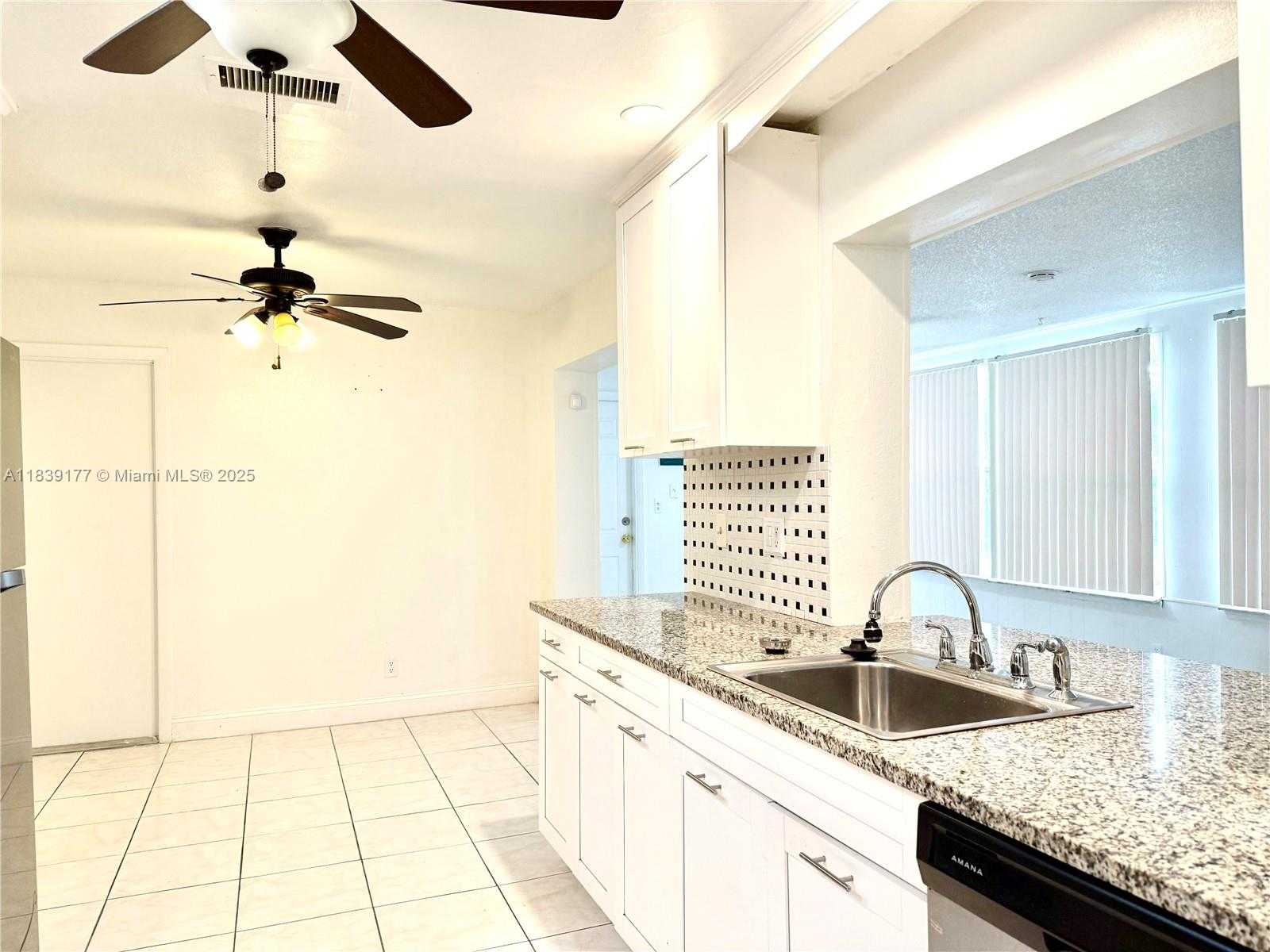 Small Image of 7215 NORTH WEST 8TH ST, Margate Number 15