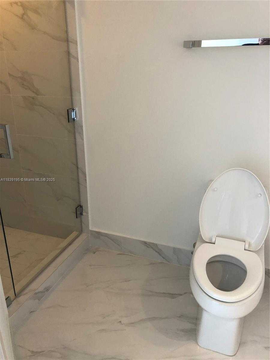 Small Image of 801 SOUTH MIAMI AVE #1705, Miami Number 17