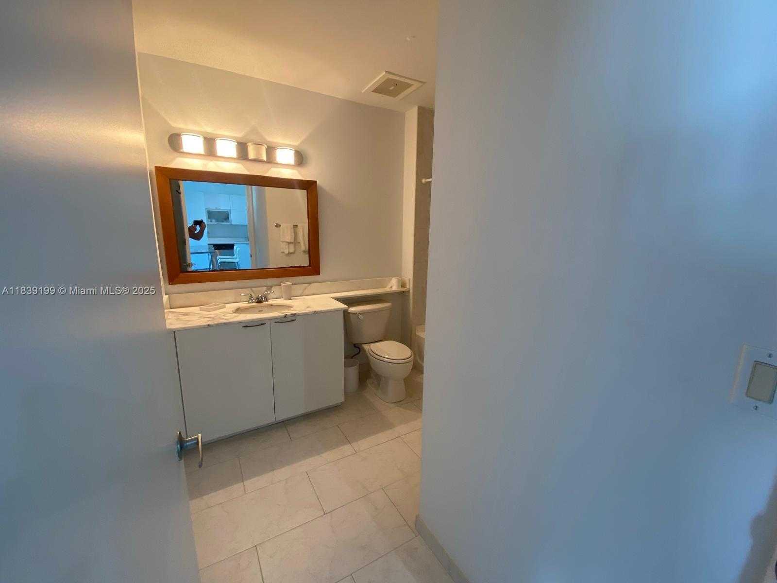 Small Image of 234 NORTH EAST 3RD ST #905, Miami Number 23