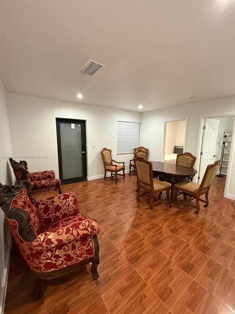 Small Image of 1521 NORTH WEST 134TH ST, Miami Number 13