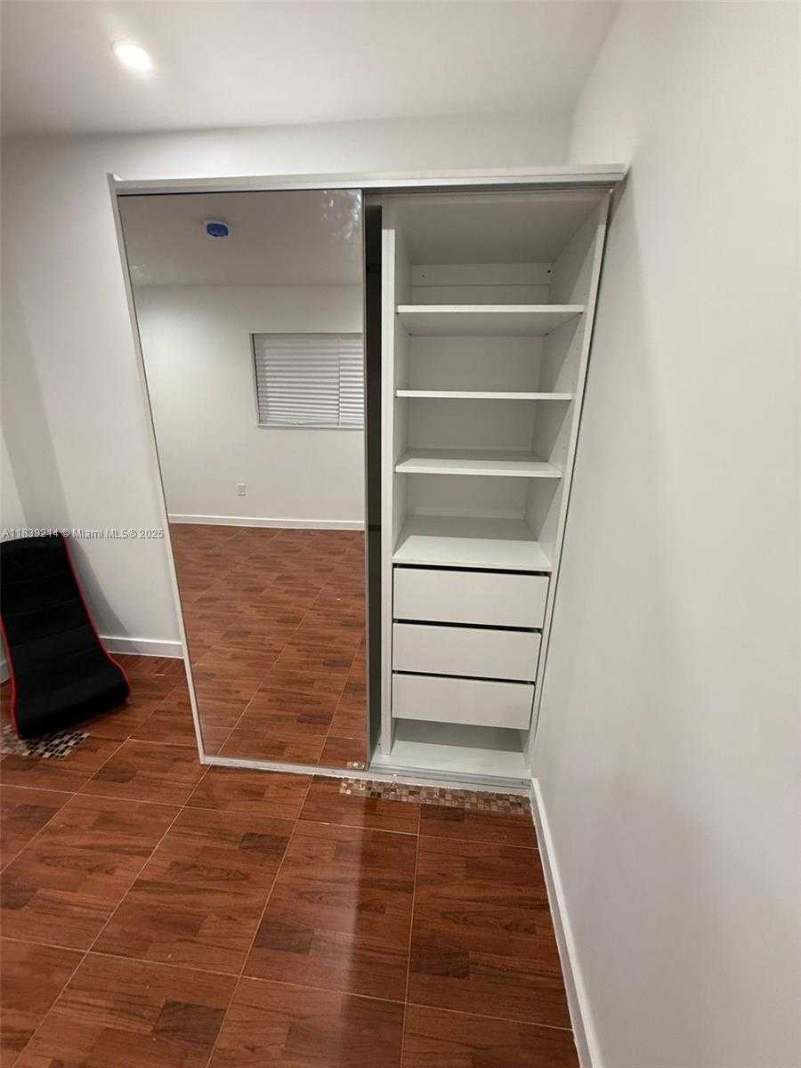 Small Image of 1521 NORTH WEST 134TH ST, Miami Number 16