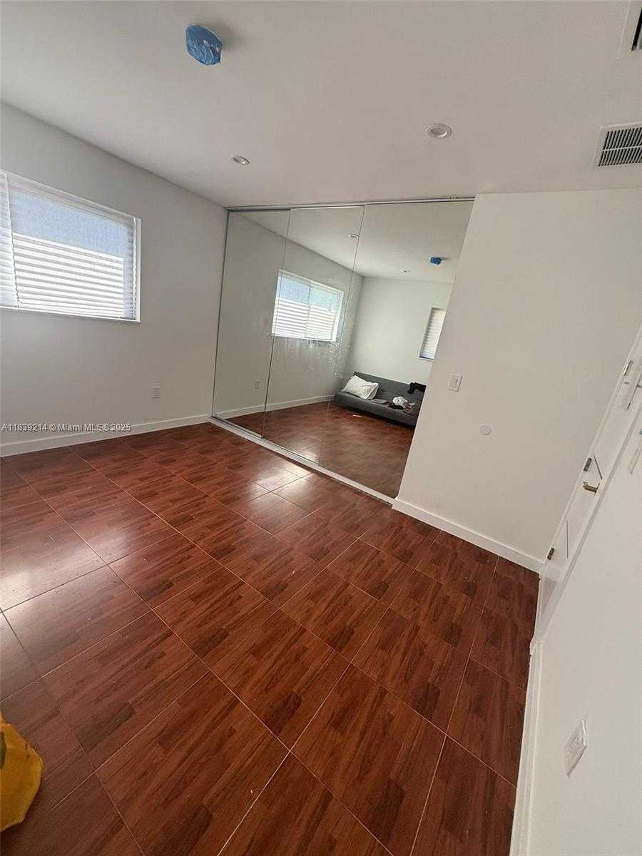 Small Image of 1521 NORTH WEST 134TH ST, Miami Number 22