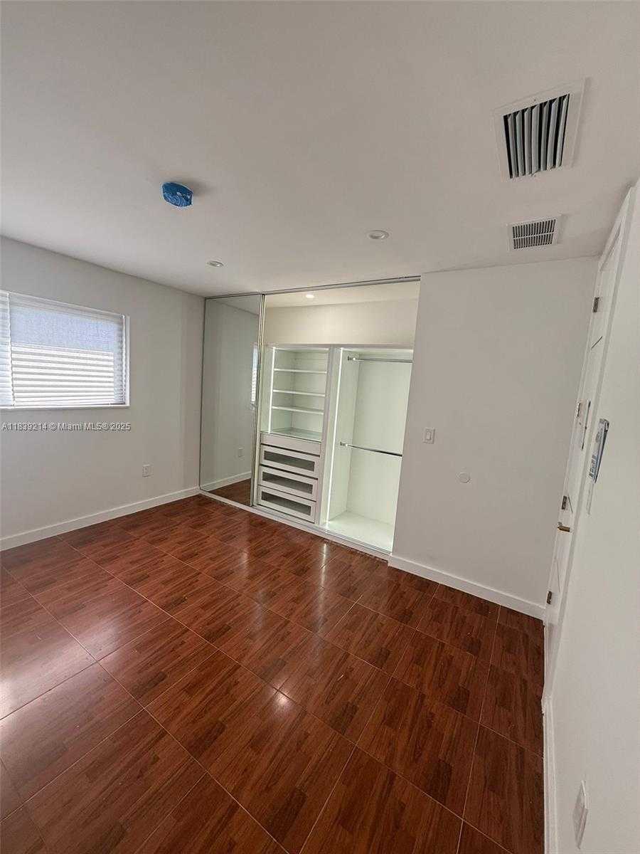 Small Image of 1521 NORTH WEST 134TH ST, Miami Number 23