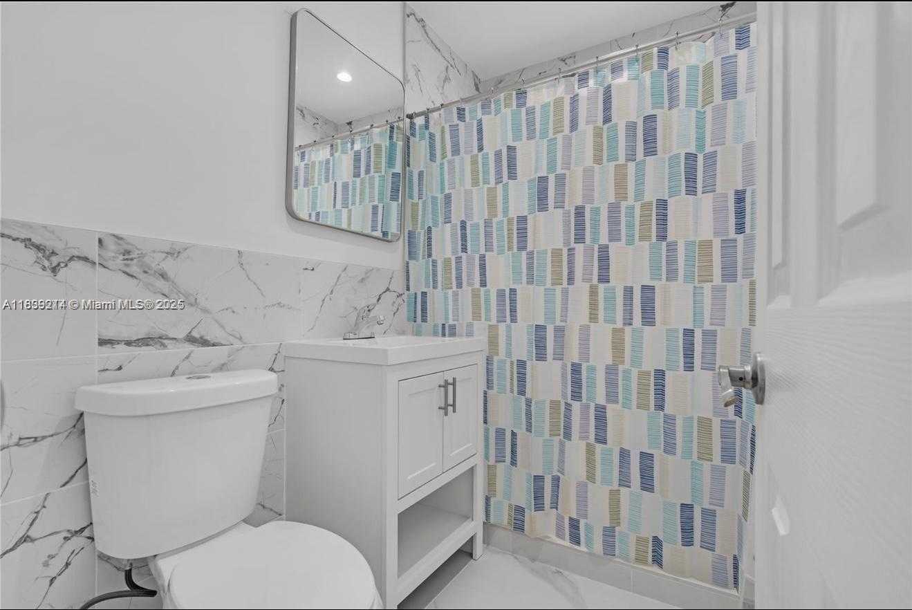 Small Image of 1521 NORTH WEST 134TH ST, Miami Number 27