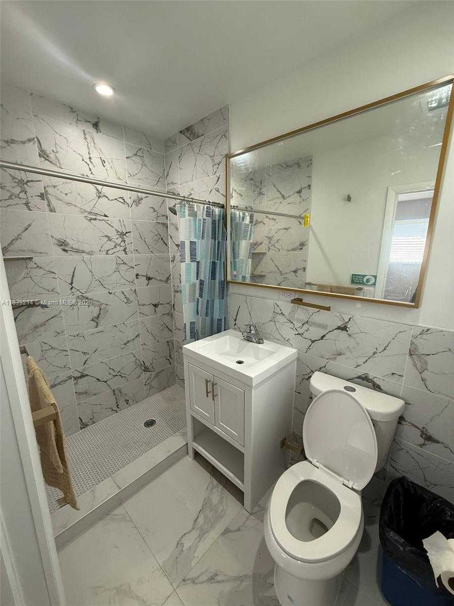 Small Image of 1521 NORTH WEST 134TH ST, Miami Number 29