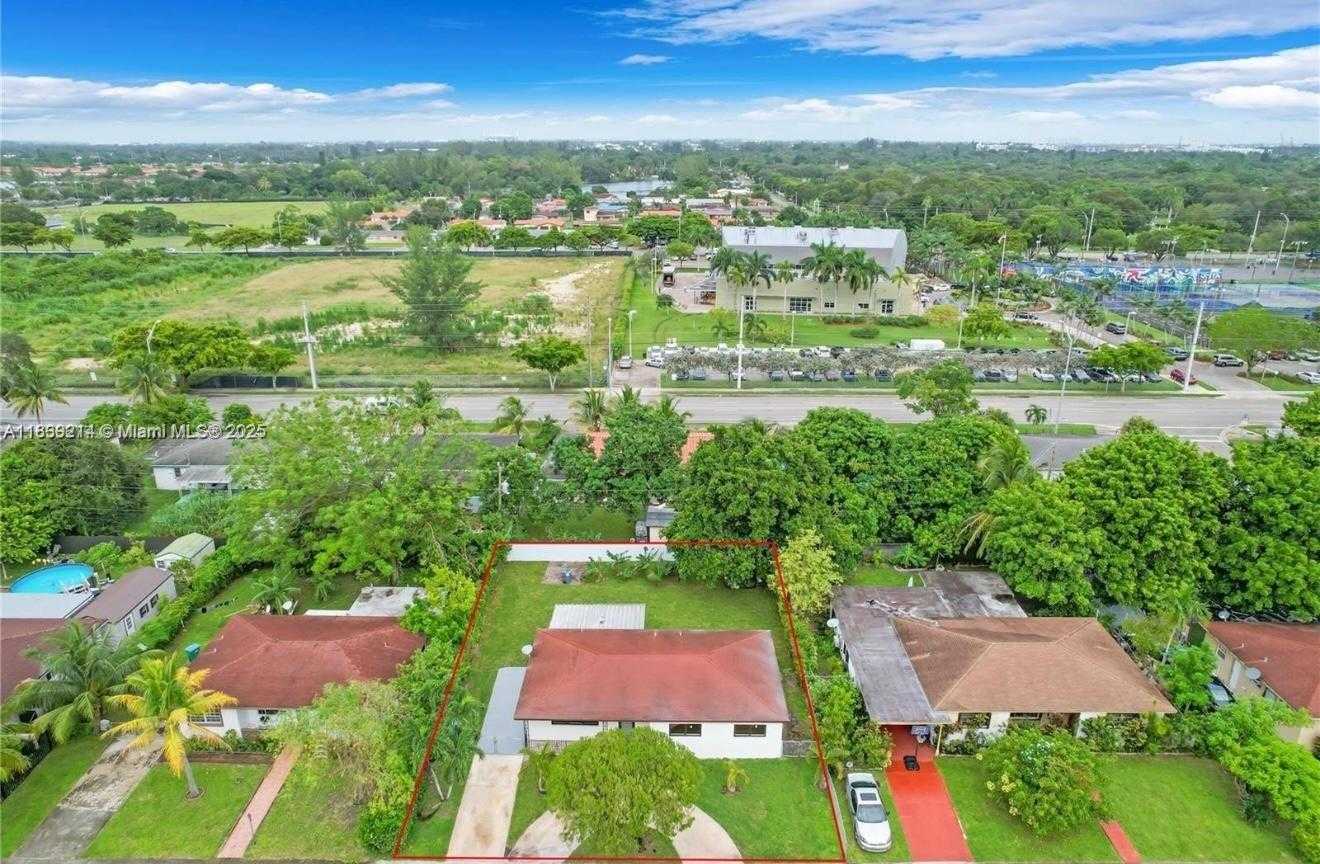 Small Image of 1521 NORTH WEST 134TH ST, Miami Number 36