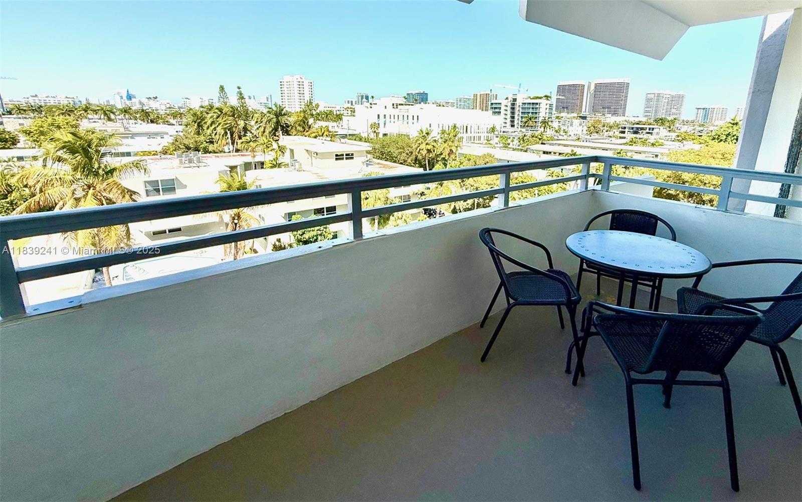 Small Image of 1080 94TH ST #602, Bay Harbor Islands Number 23