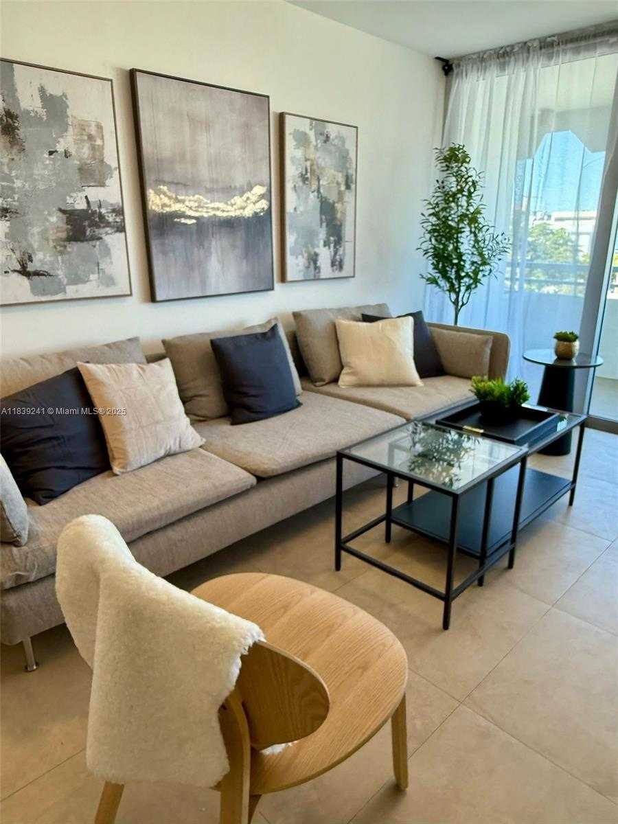 Small Image of 1080 94TH ST #602, Bay Harbor Islands Number 24