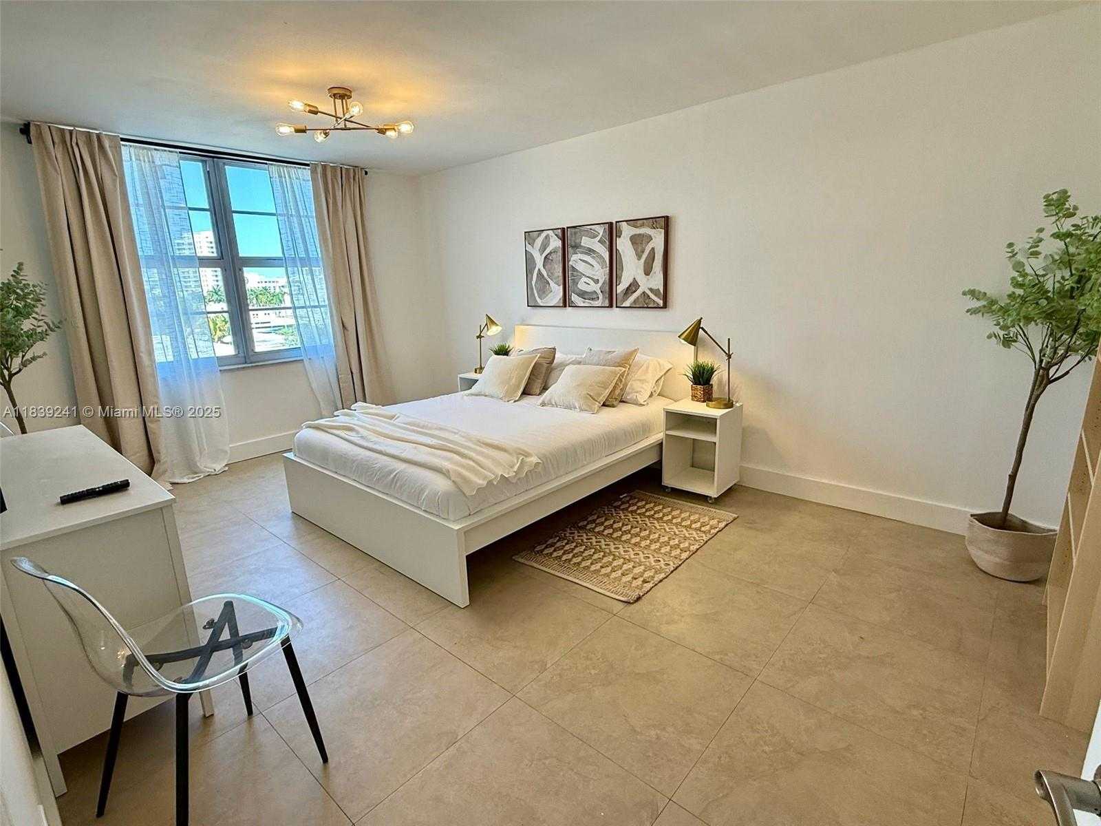 Small Image of 1080 94TH ST #602, Bay Harbor Islands Number 27