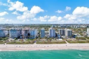 Small Image of 9201 COLLINS AVE #521, Surfside Number 38