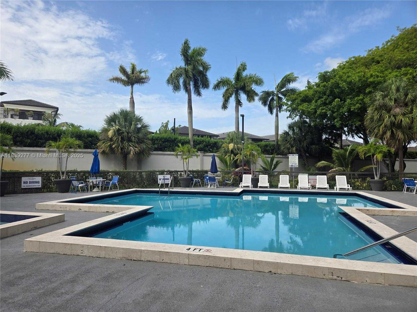 Small Image of 8290 NORTH WEST LAKE DR #106, Doral Number 11