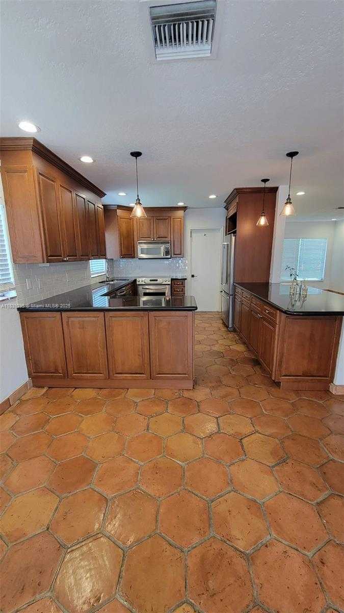 Small Image of 116 NORTH WEST 3RD CT, Boca Raton Number 10