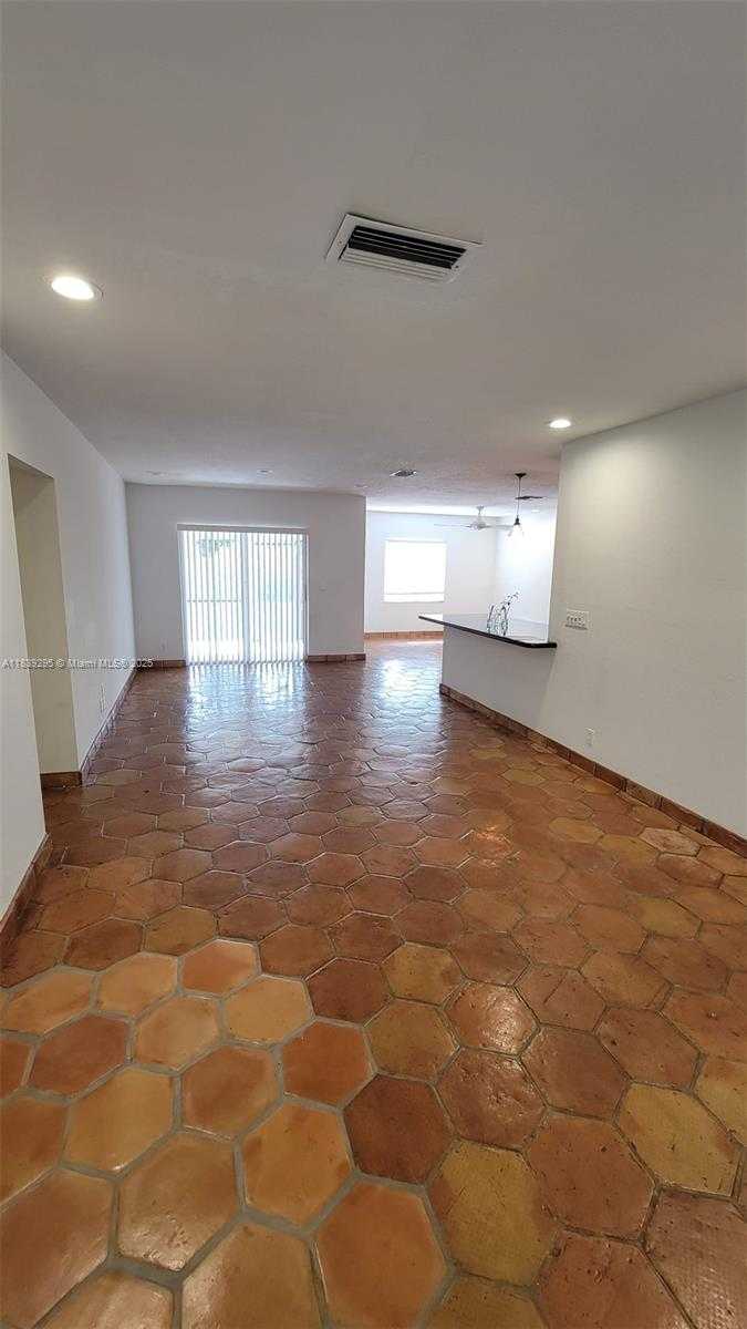 Small Image of 116 NORTH WEST 3RD CT, Boca Raton Number 14