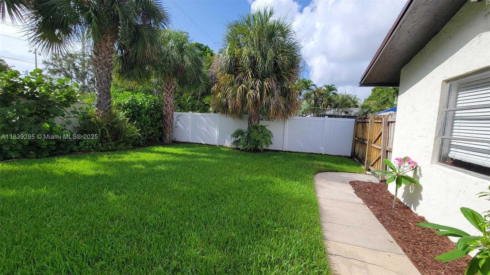 Small Image of 116 NORTH WEST 3RD CT, Boca Raton Number 4