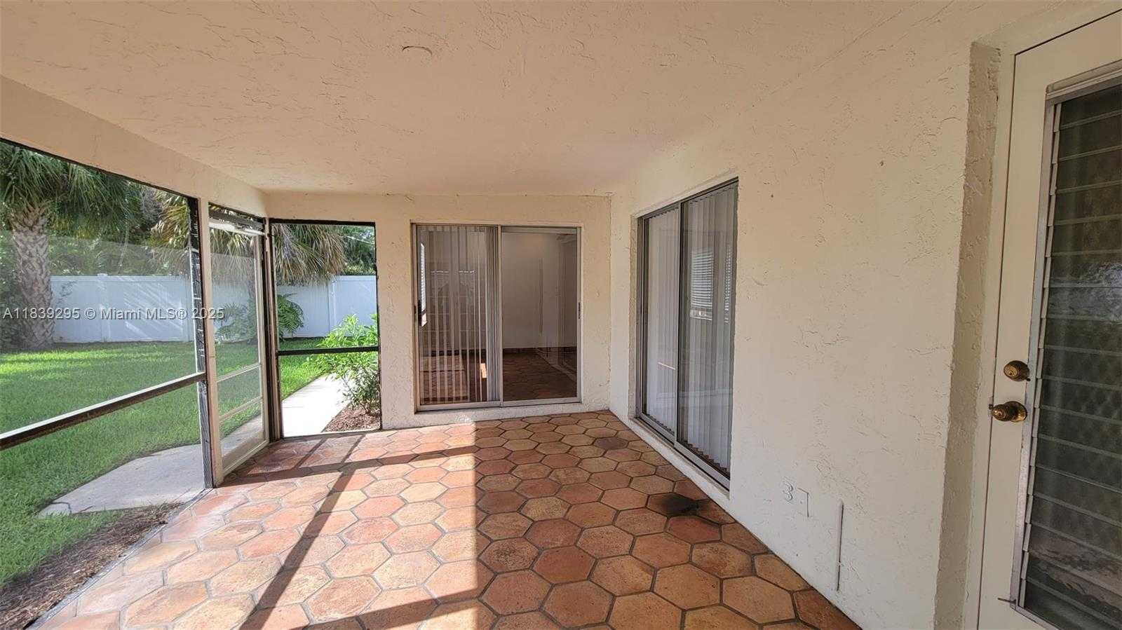 Small Image of 116 NORTH WEST 3RD CT, Boca Raton Number 7