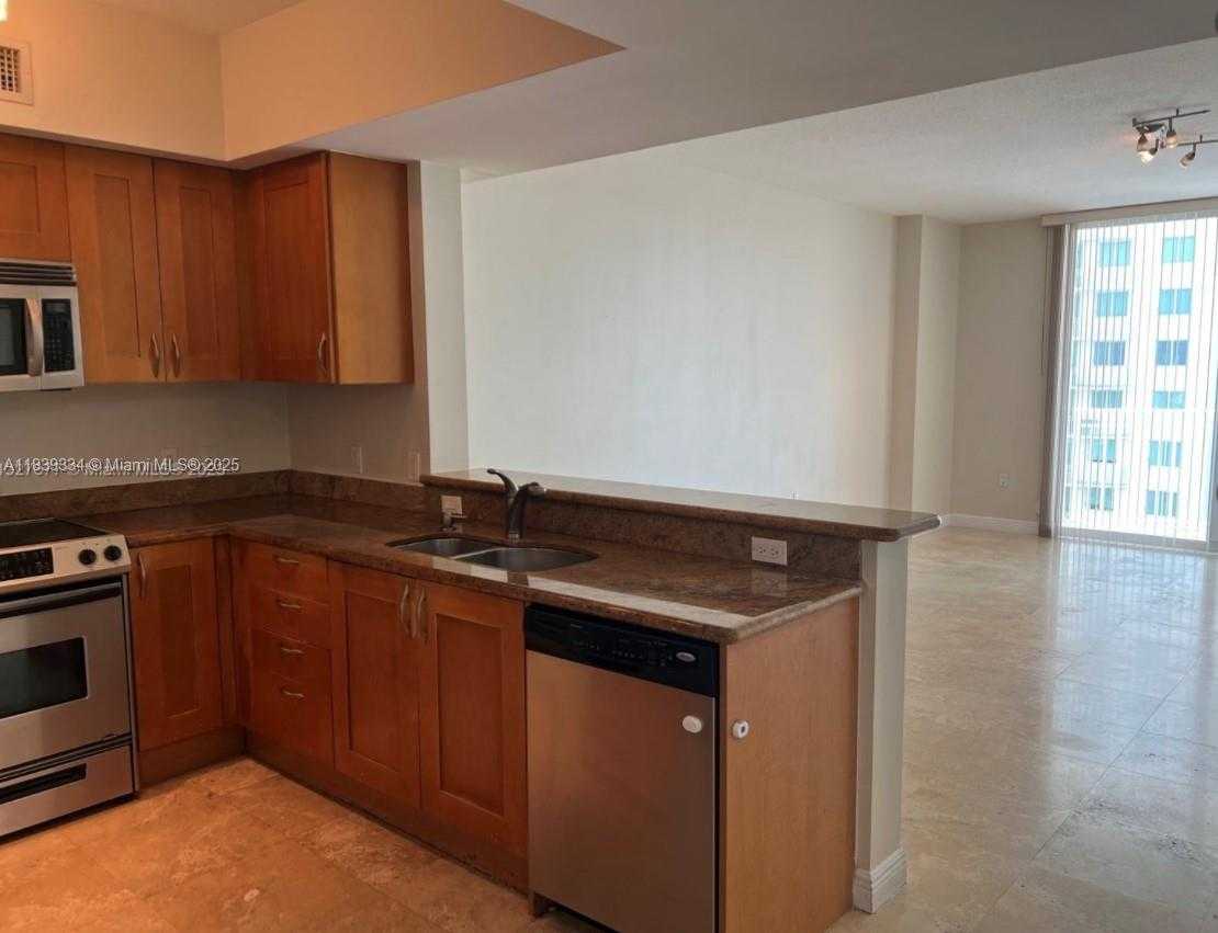 Small Image of 1745 EAST HALLANDALE BEACH BLVD #804W, Hallandale Beach Number 6