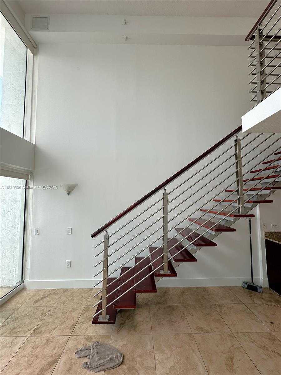 Small Image of 41 SOUTH EAST 5TH ST #1803, Miami Number 15