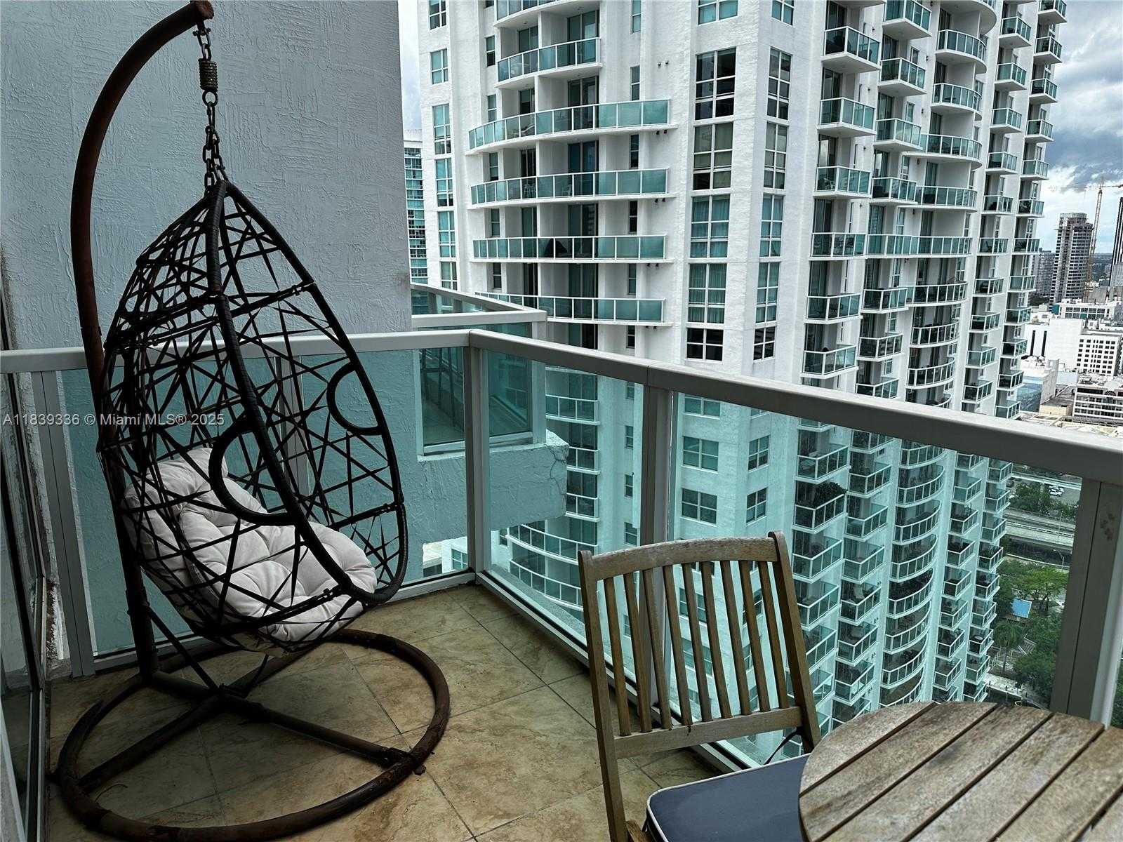 Small Image of 41 SOUTH EAST 5TH ST #1803, Miami Number 4