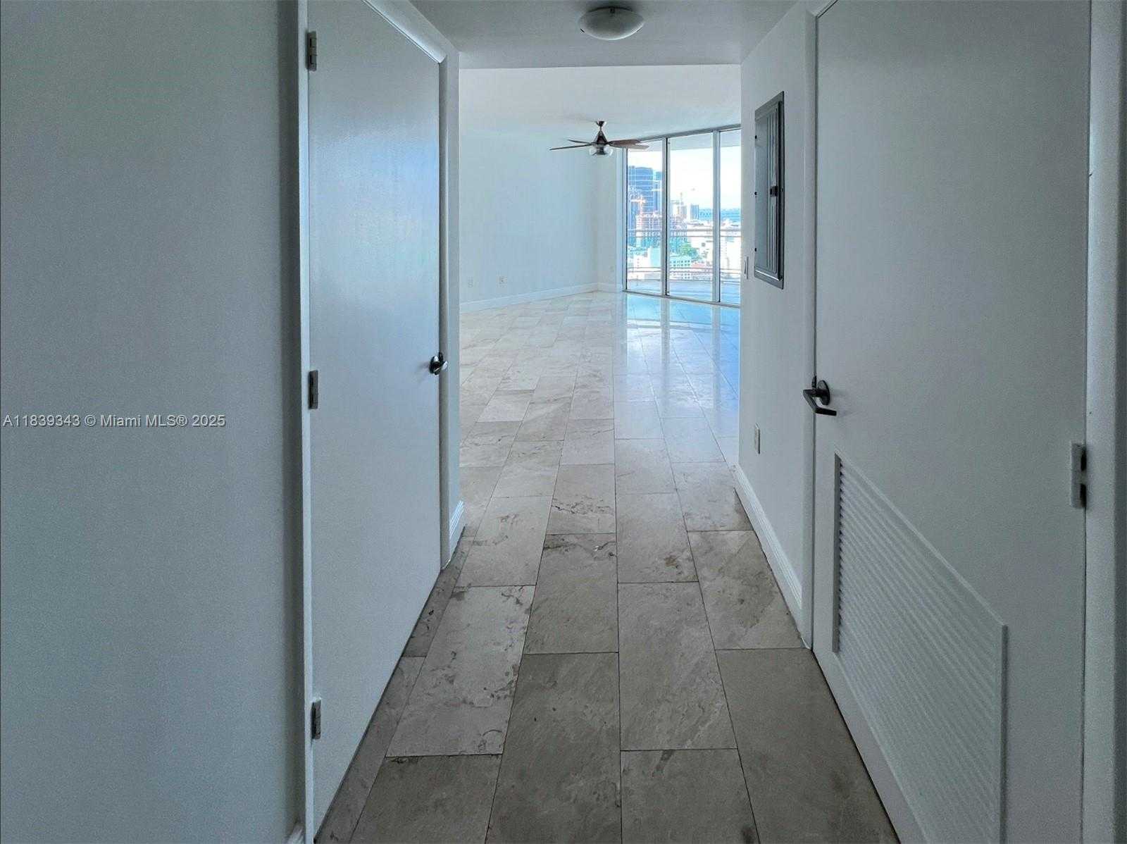 Small Image of 350 SOUTH MIAMI AVE #3013, Miami Number 17