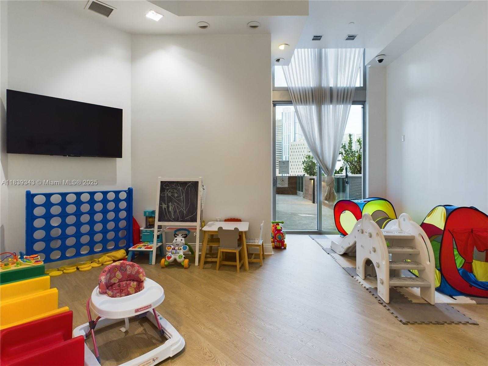 Small Image of 350 SOUTH MIAMI AVE #3013, Miami Number 35