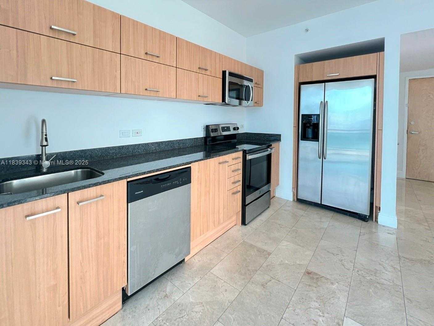 Small Image of 350 SOUTH MIAMI AVE #3013, Miami Number 5
