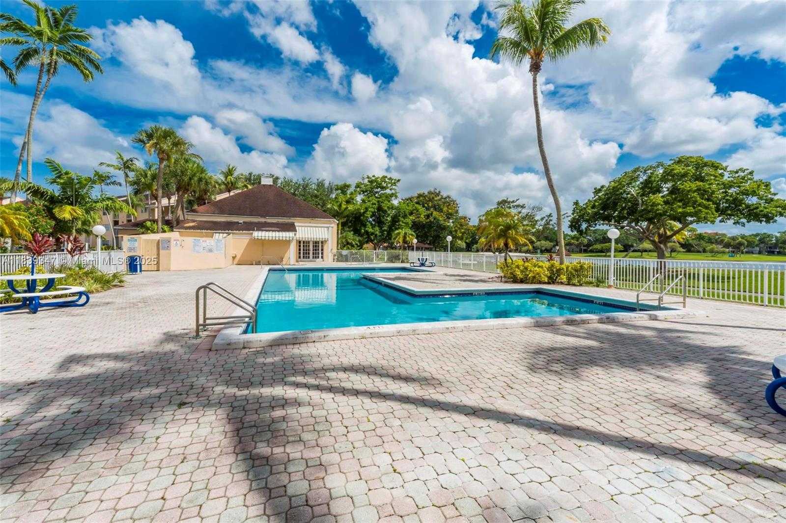 Small Image of 15290 SOUTH WEST 106TH LN #314, Miami Number 28