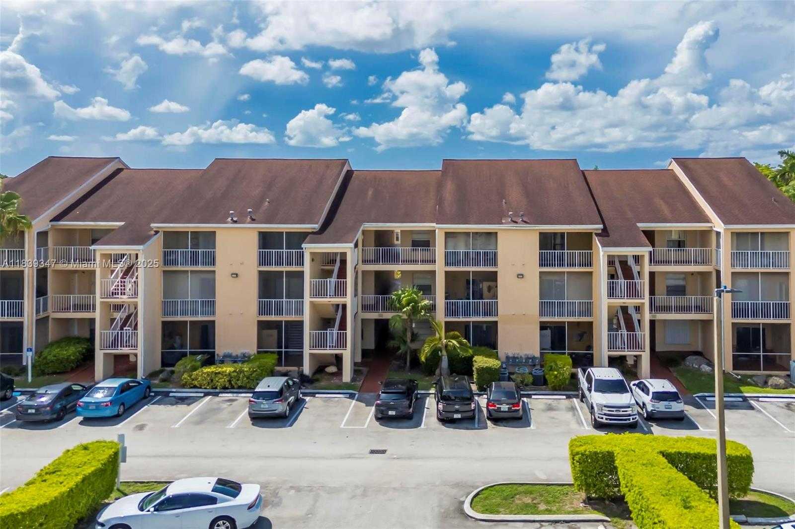 Small Image of 15290 SOUTH WEST 106TH LN #314, Miami Number 35