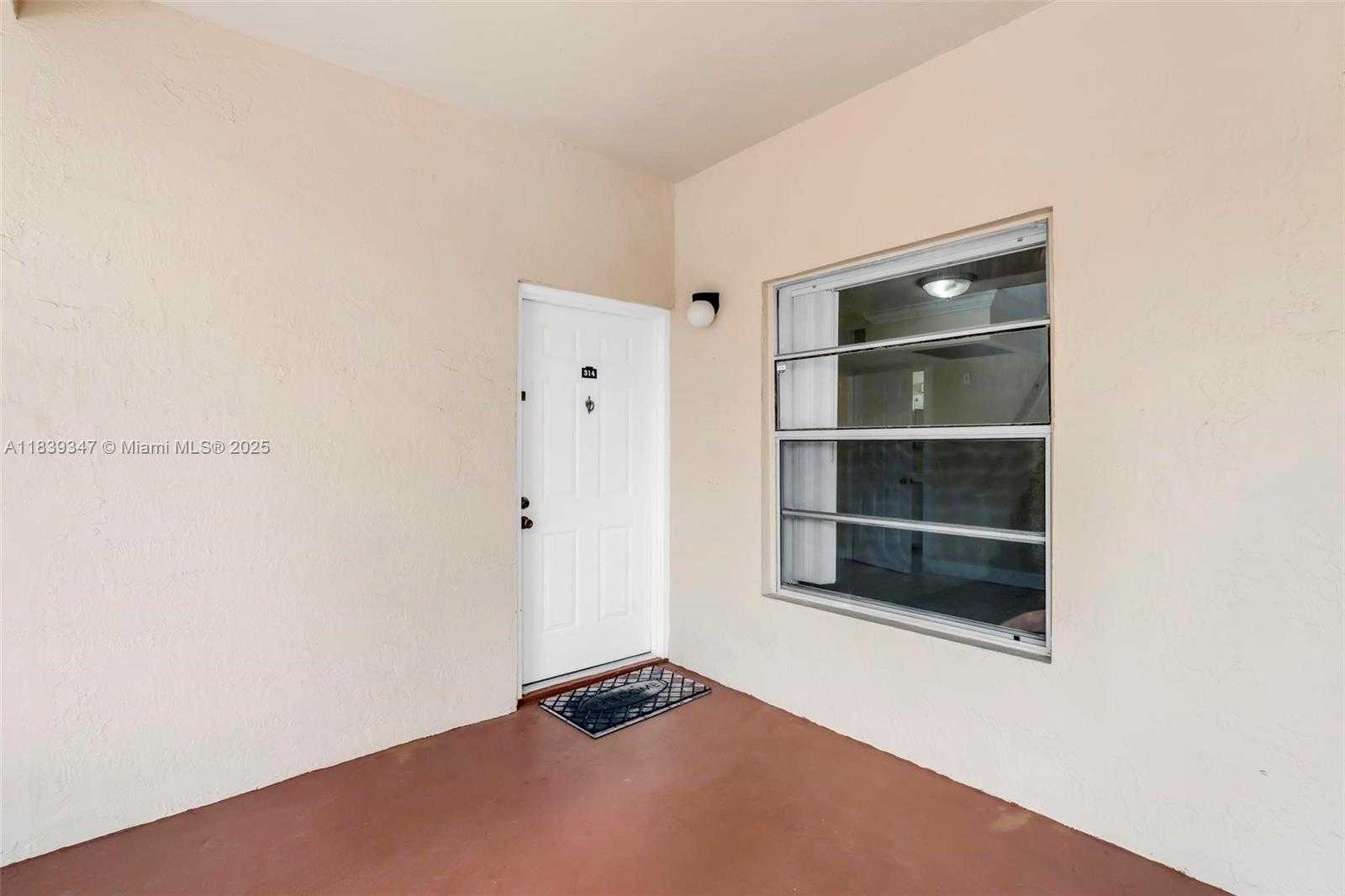 Small Image of 15290 SOUTH WEST 106TH LN #314, Miami Number 4