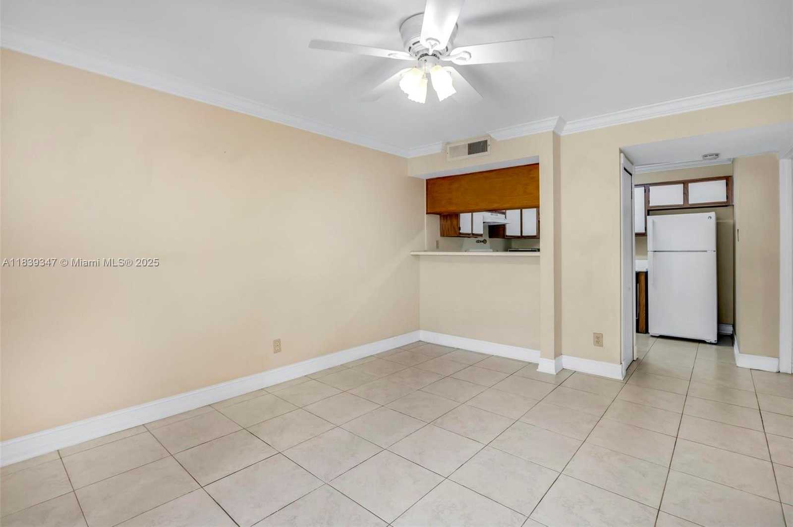 Small Image of 15290 SOUTH WEST 106TH LN #314, Miami Number 5