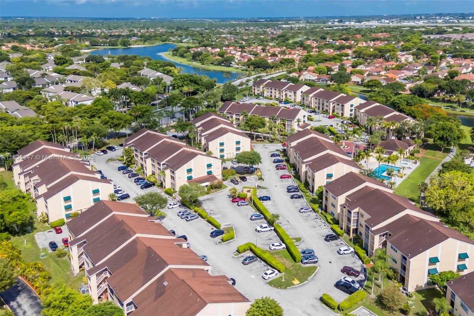 Small Image of 15290 SOUTH WEST 106TH LN #314, Miami Number 51