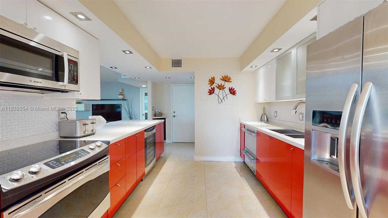 Small Image of 1912 SOUTH OCEAN DR #12C, Hallandale Beach Number 11