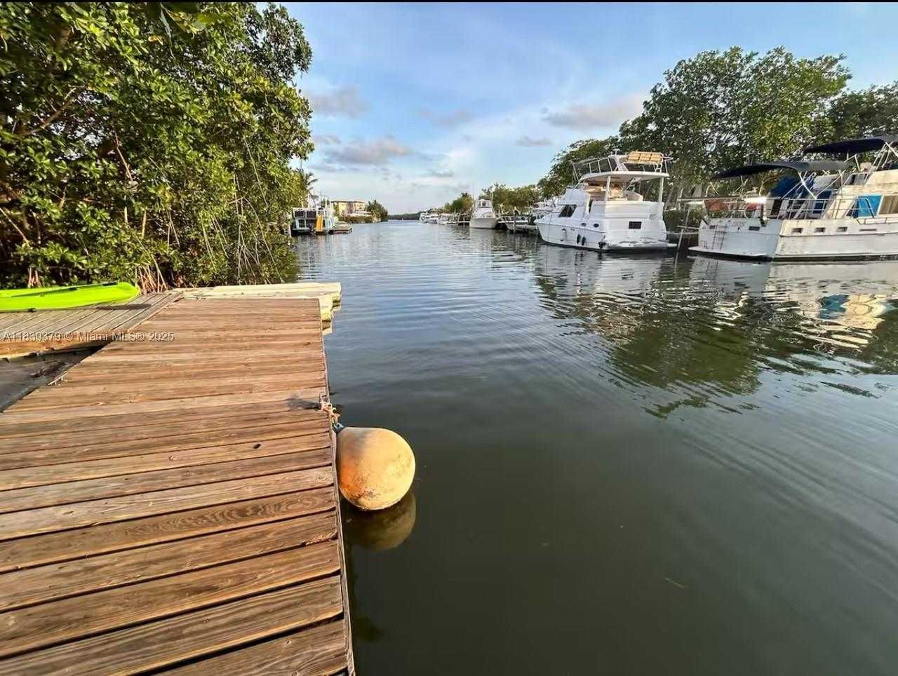 Small Image of 350 HAZEL ST #350, Key Largo Number 3