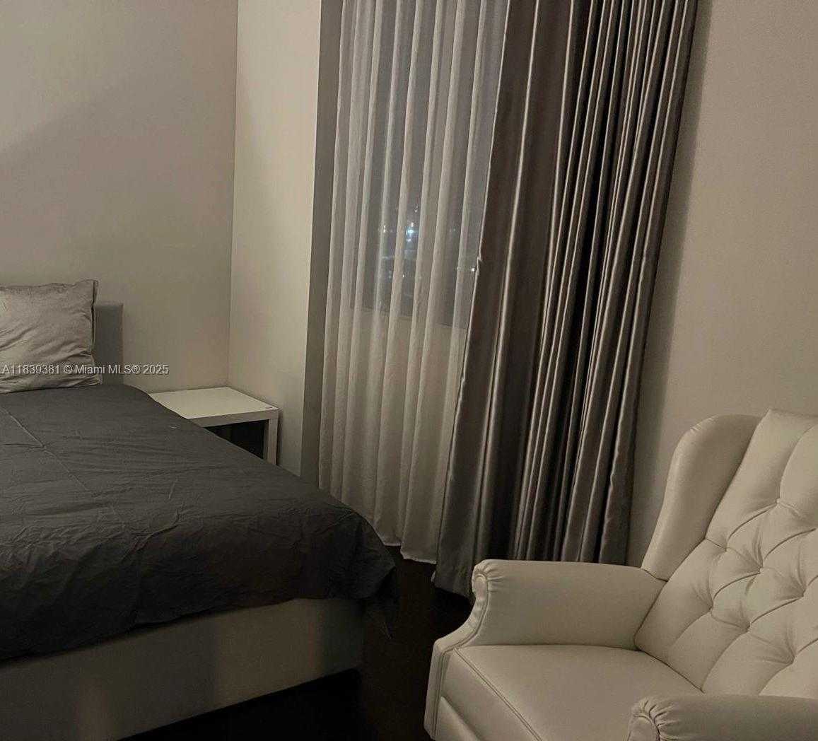 Small Image of 850 NORTH MIAMI AVE #W-1909, Miami Number 4