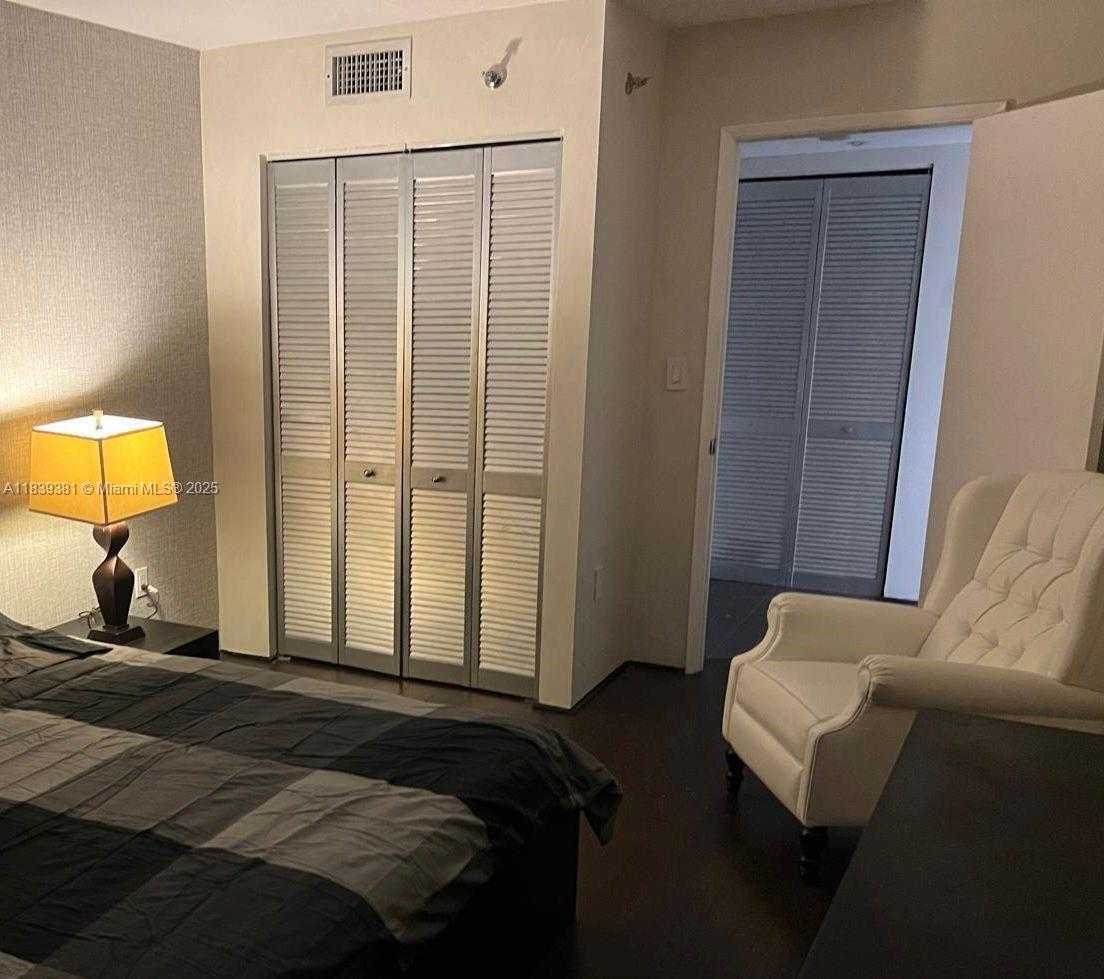 Small Image of 850 NORTH MIAMI AVE #W-1909, Miami Number 6
