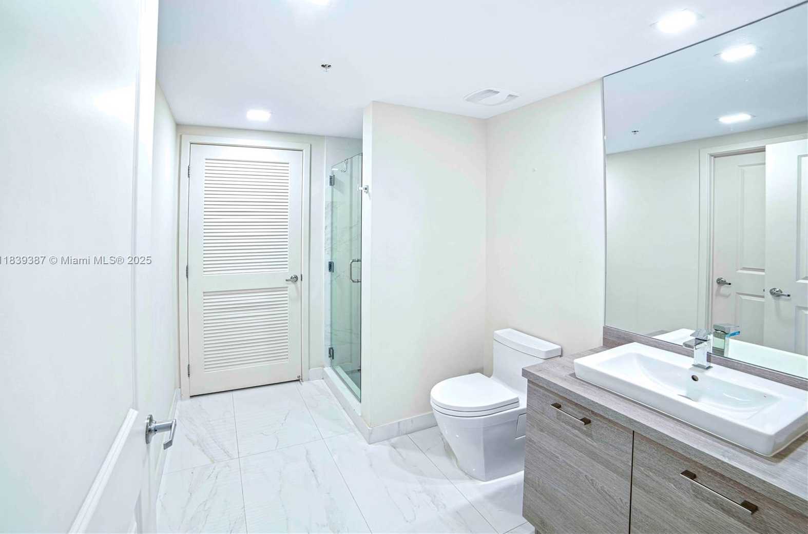 Small Image of 400 SUNNY ISLES BLVD #1408, Sunny Isles Beach Number 15