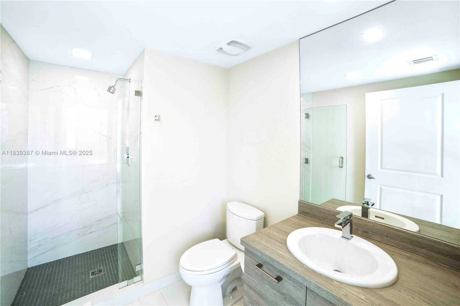 Small Image of 400 SUNNY ISLES BLVD #1408, Sunny Isles Beach Number 26