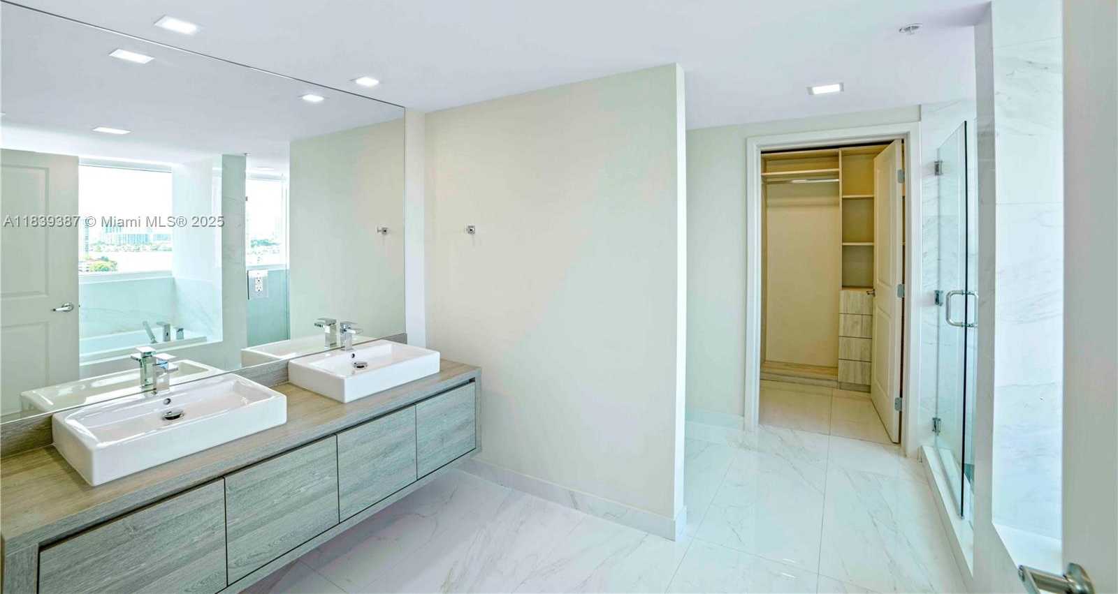Small Image of 400 SUNNY ISLES BLVD #1408, Sunny Isles Beach Number 31