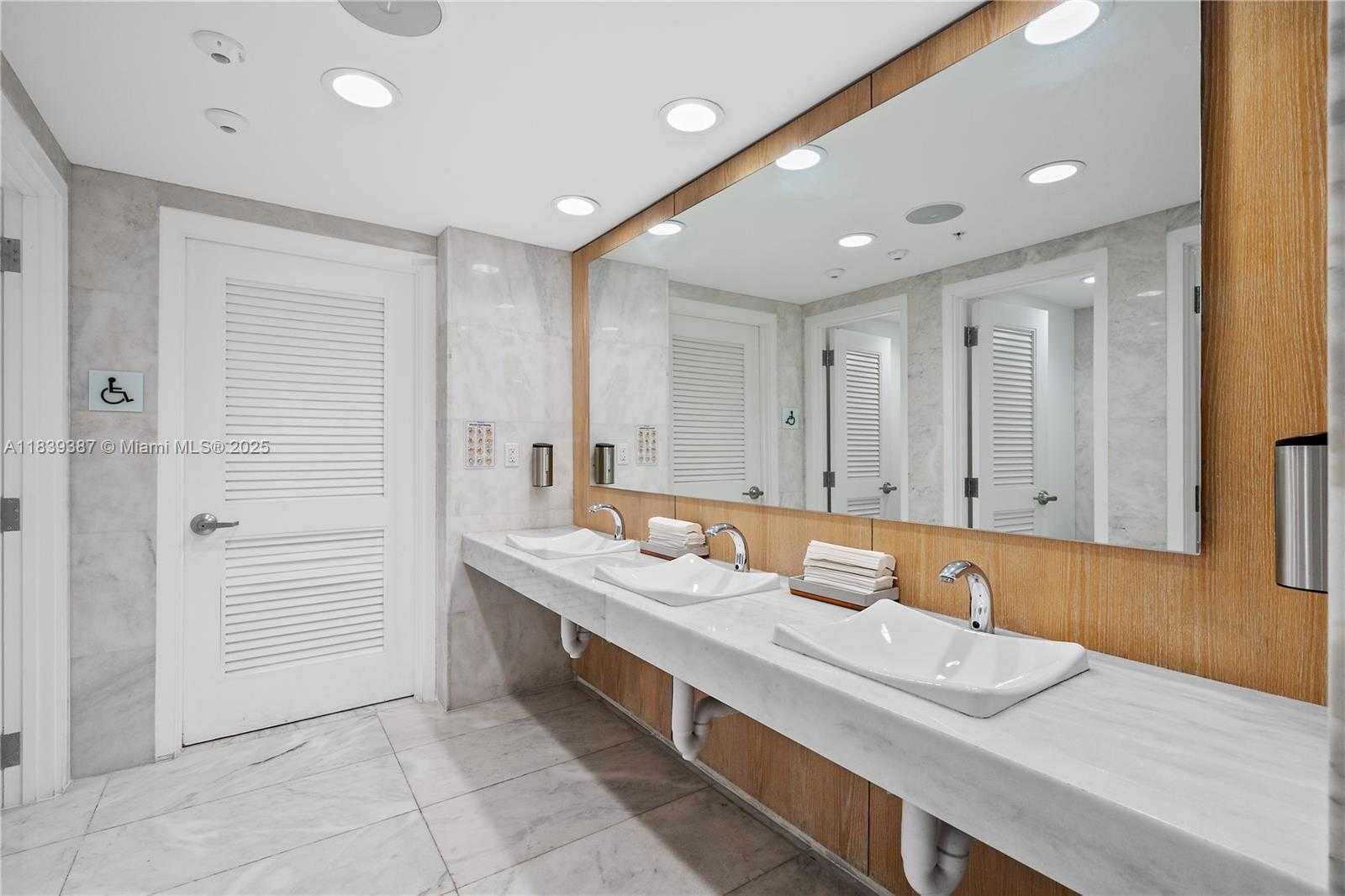 Small Image of 400 SUNNY ISLES BLVD #1408, Sunny Isles Beach Number 46