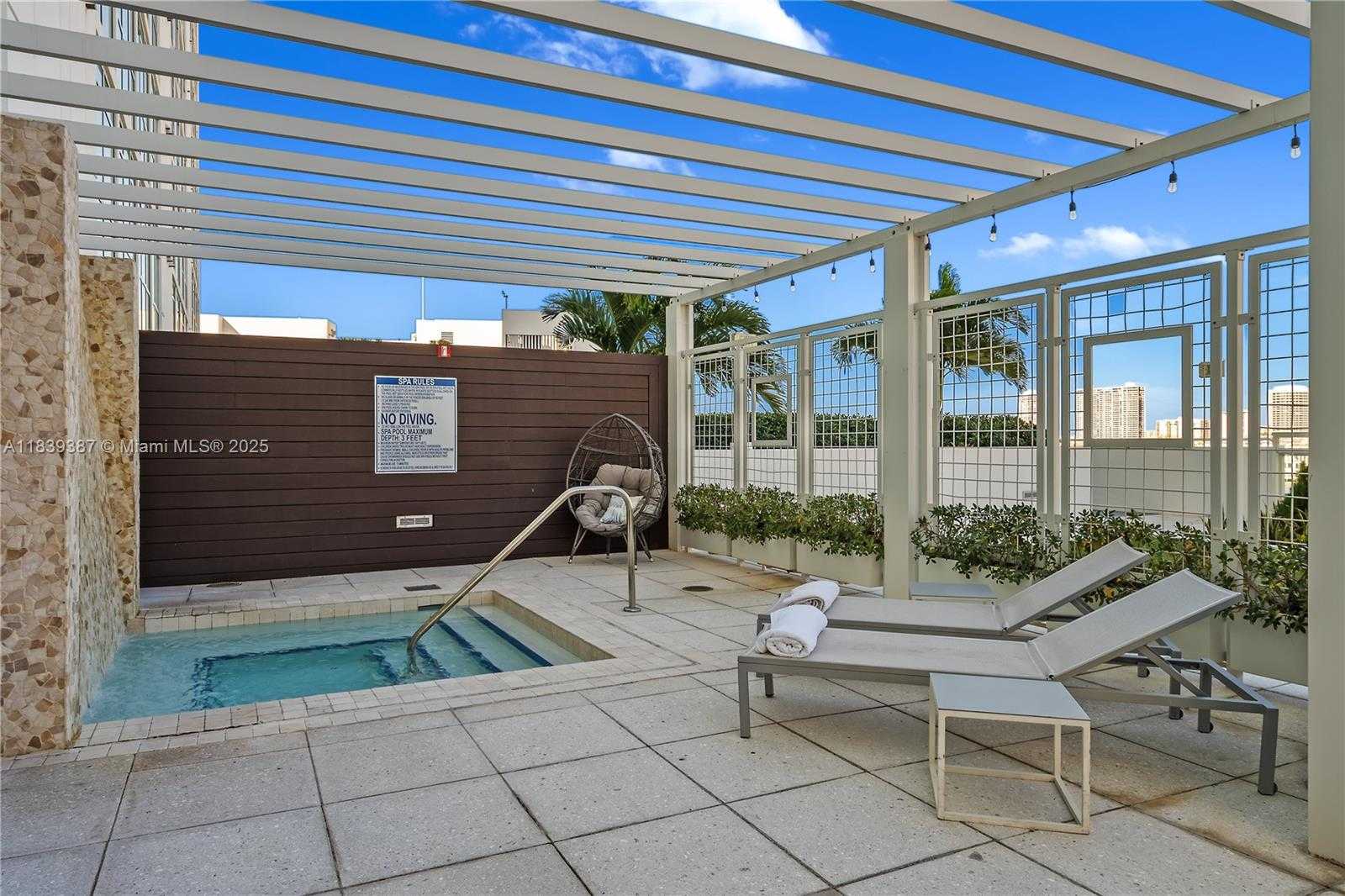Small Image of 400 SUNNY ISLES BLVD #1408, Sunny Isles Beach Number 47