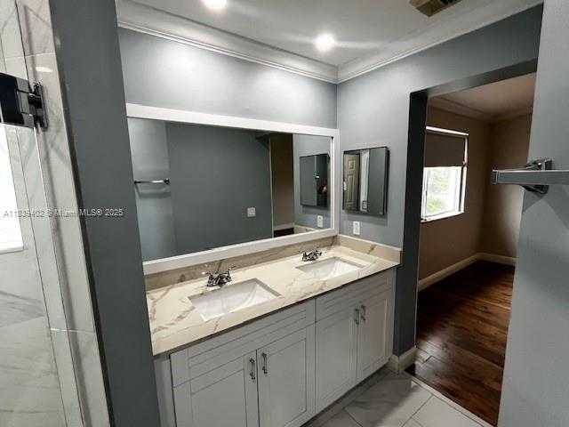 Small Image of 16244 SOUTH WEST 75TH ST #16244, Miami Number 17
