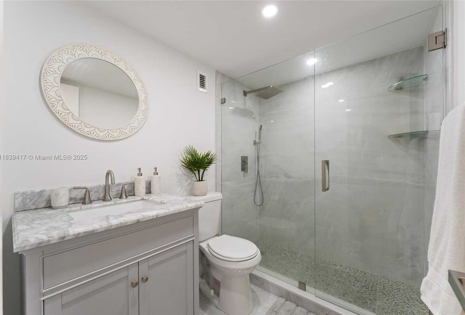 Small Image of 1600 SOUTH OCEAN DR #10E, Hollywood Number 8
