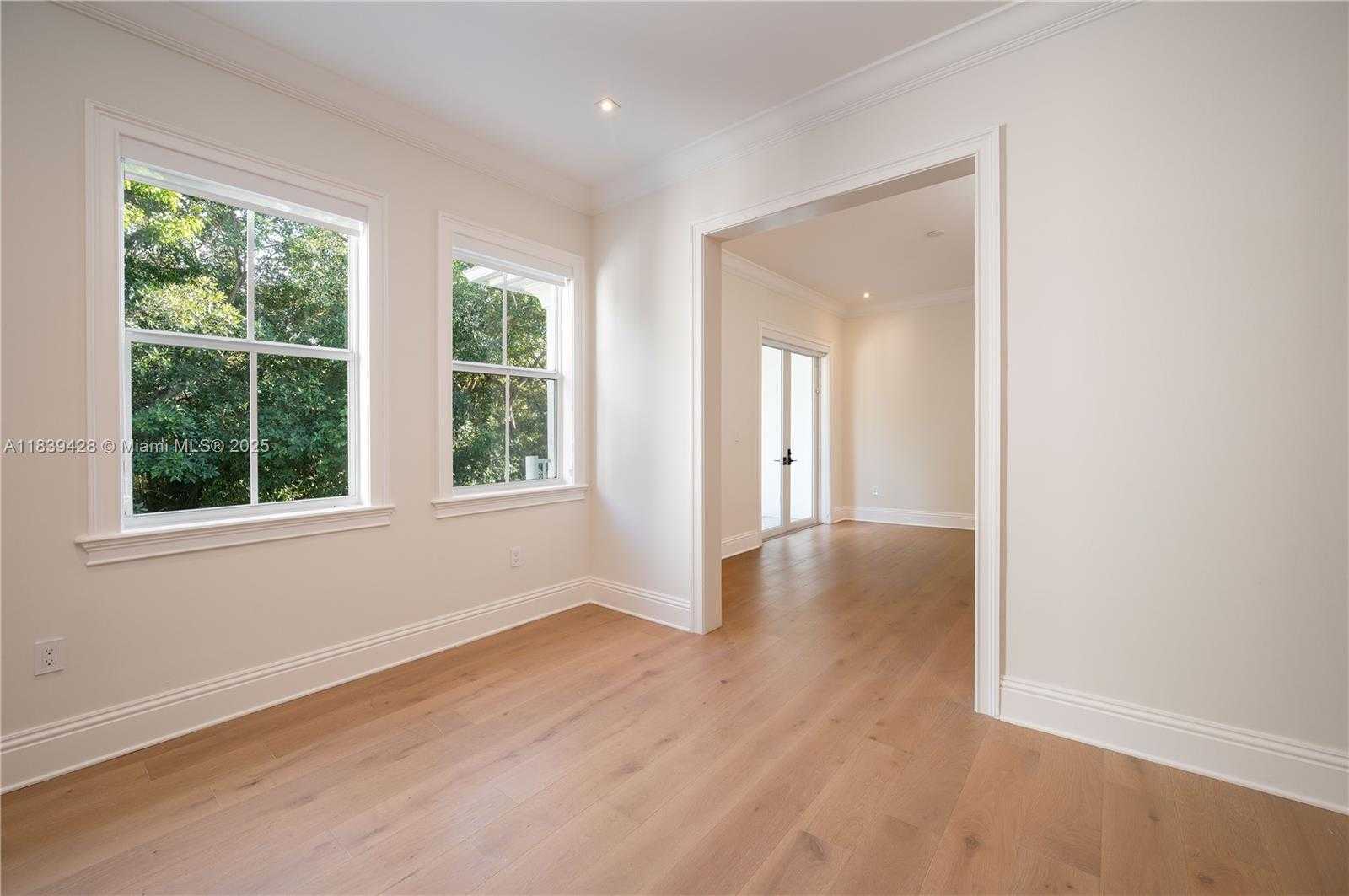 Small Image of 680 DESTACADA AVE, Coral Gables Number 52