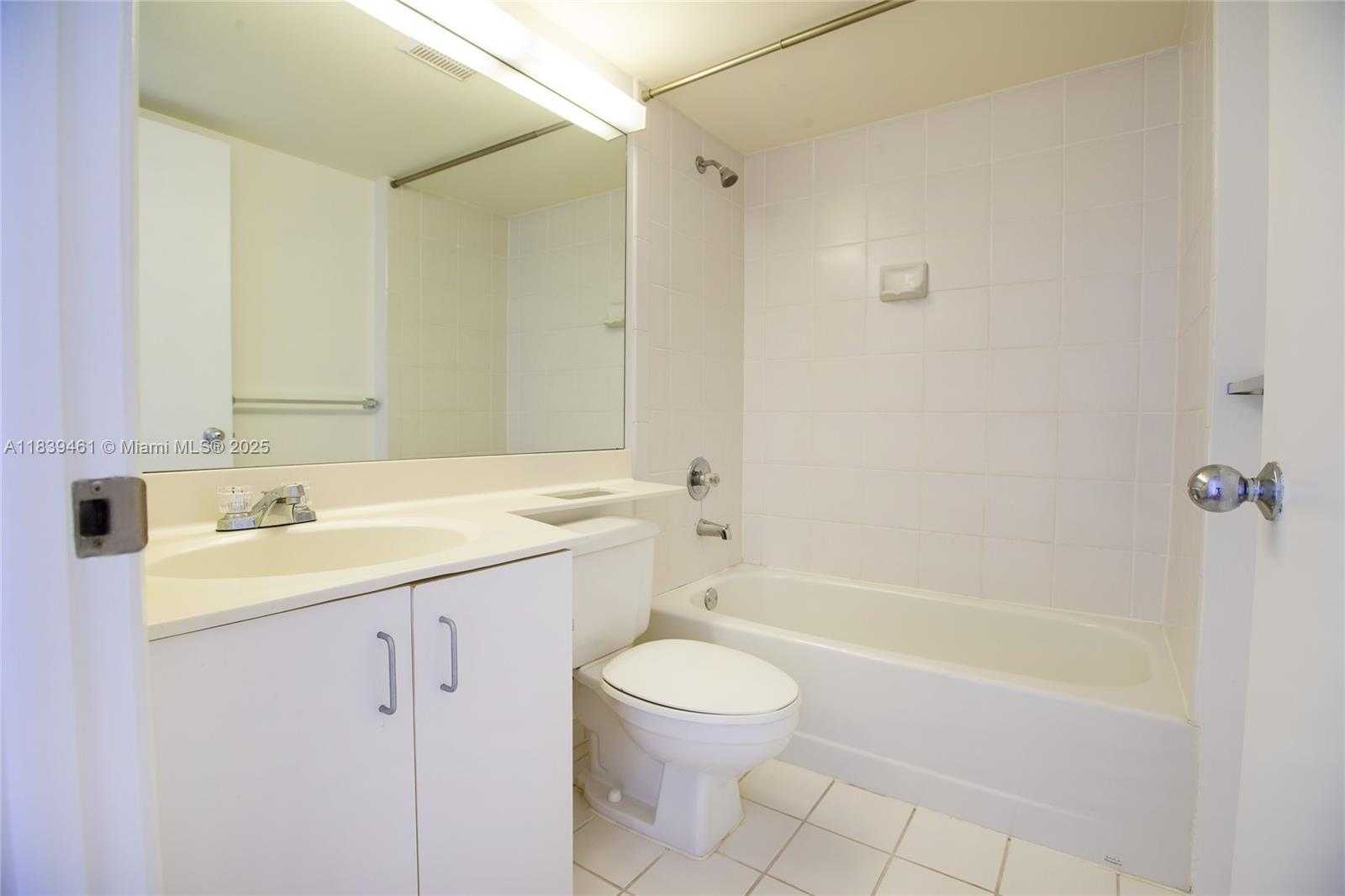 Small Image of 3300 NORTH EAST 192ND ST #1014, Aventura Number 16