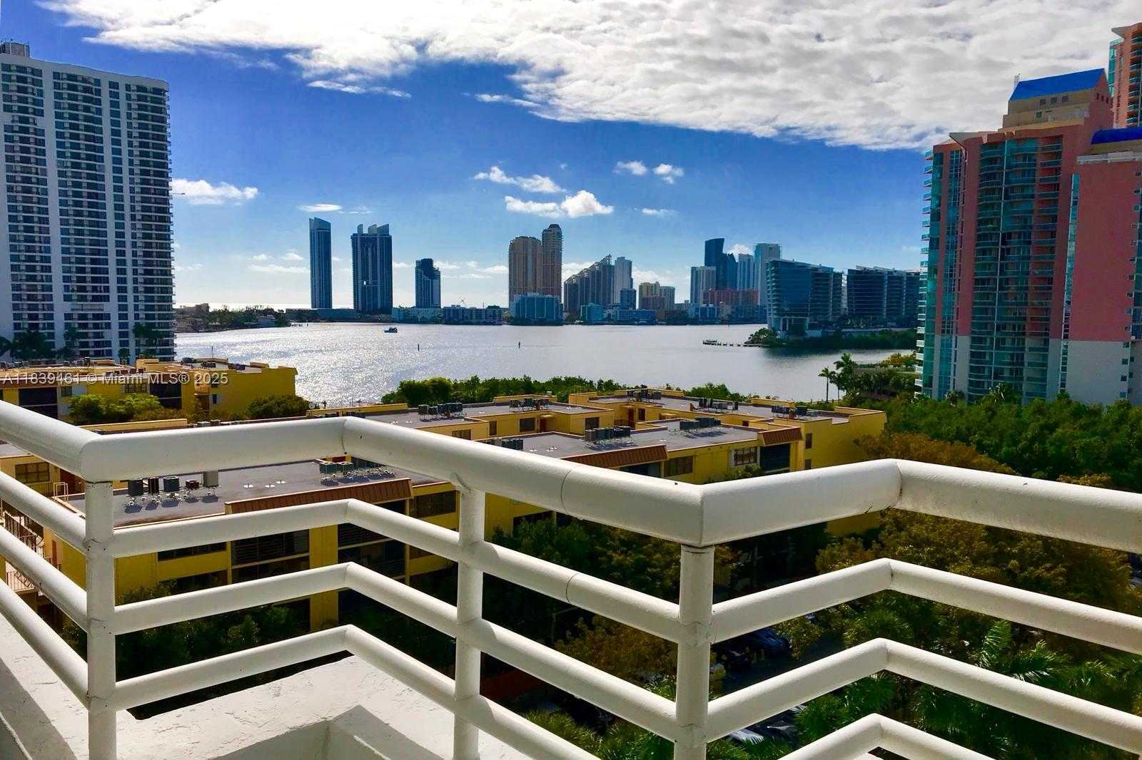 Small Image of 3300 NORTH EAST 192ND ST #1014, Aventura Number 17