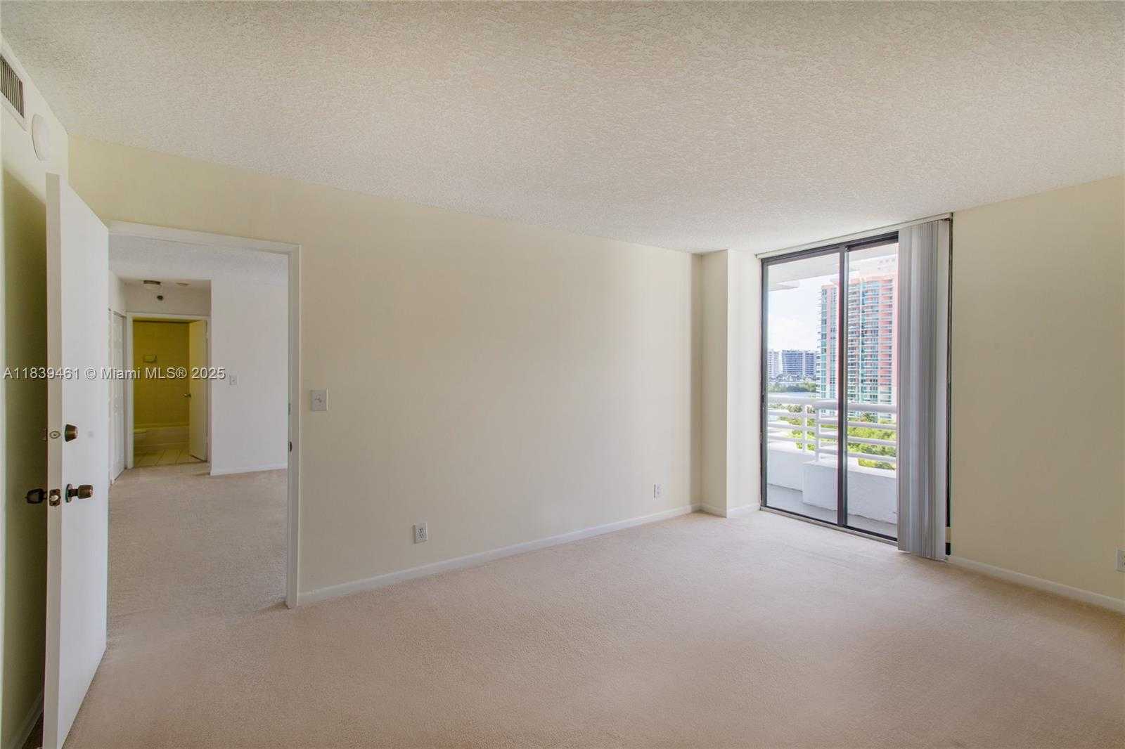 Small Image of 3300 NORTH EAST 192ND ST #1014, Aventura Number 8