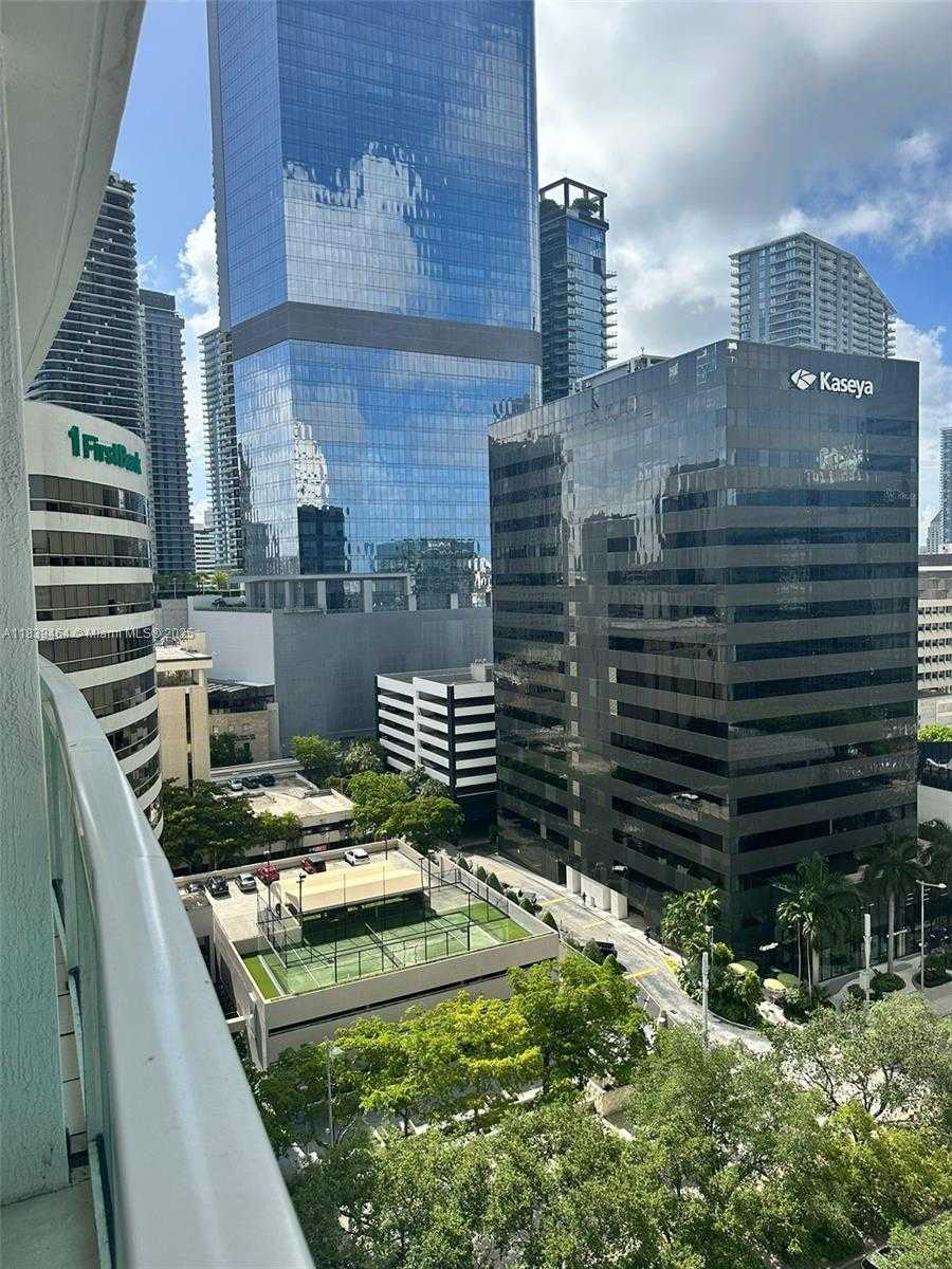 Small Image of 951 BRICKELL AVE #1400, Miami Number 10