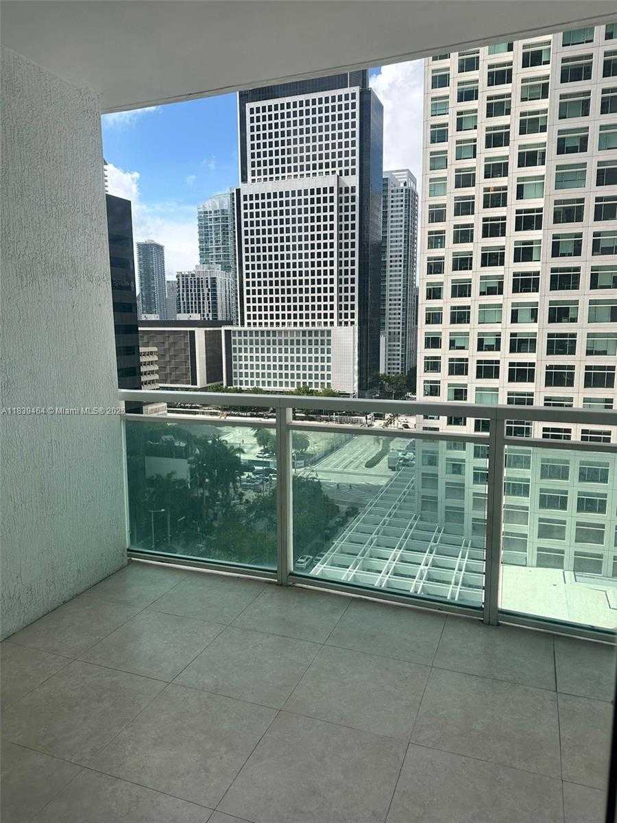 Small Image of 951 BRICKELL AVE #1400, Miami Number 12