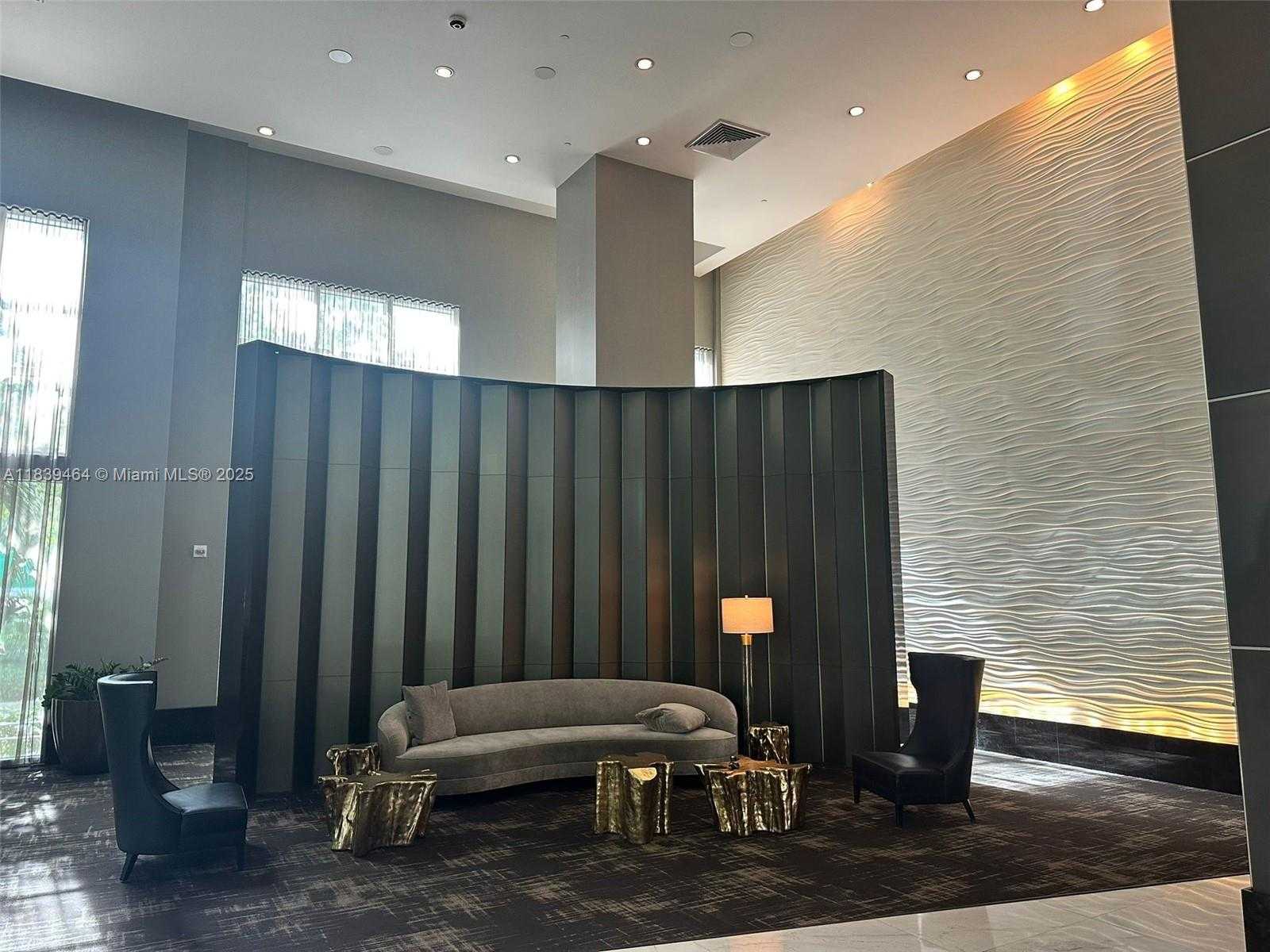 Small Image of 951 BRICKELL AVE #1400, Miami Number 2