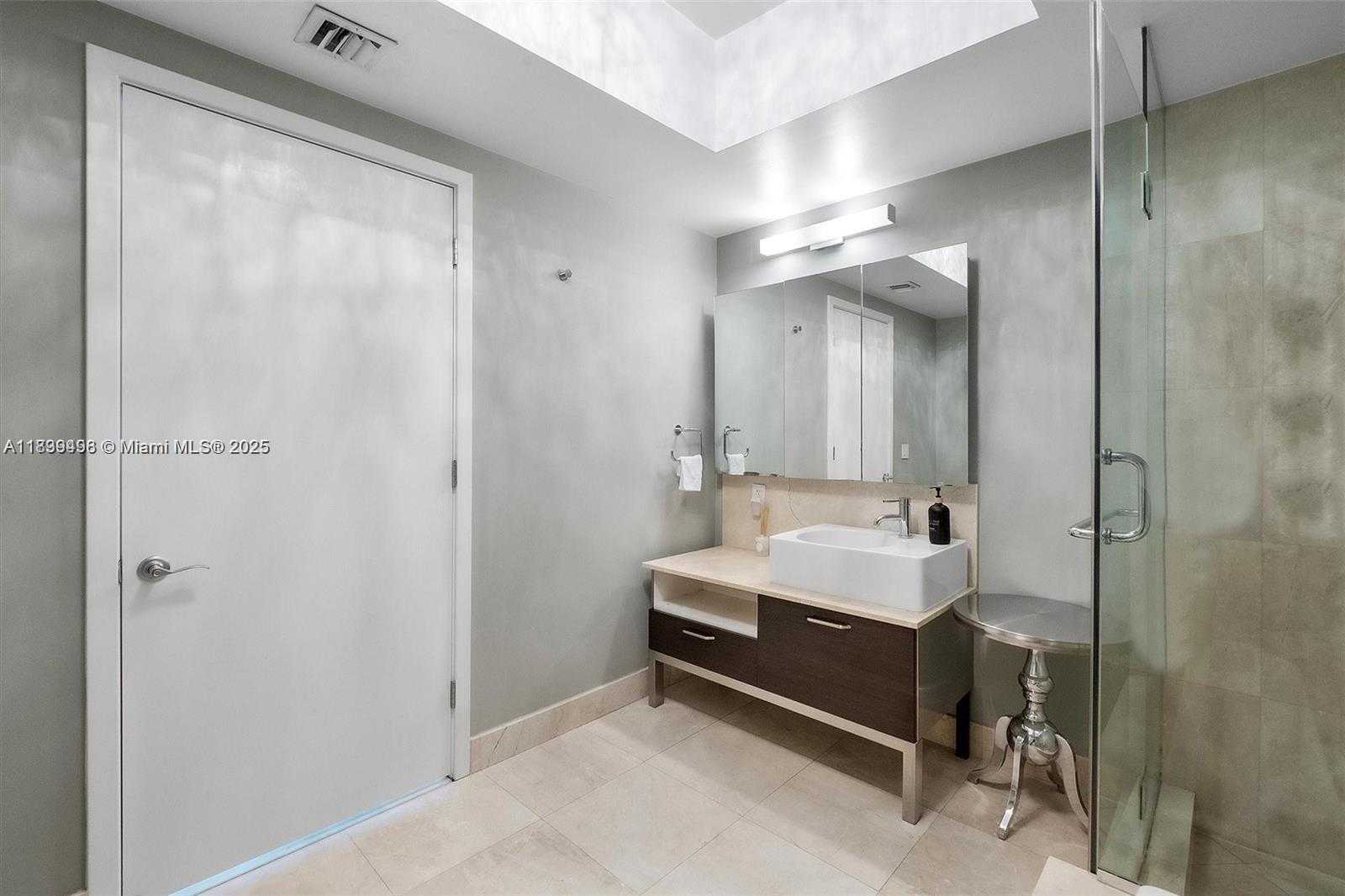Small Image of 218 SOUTH EAST 14TH ST #1804, Miami Number 11