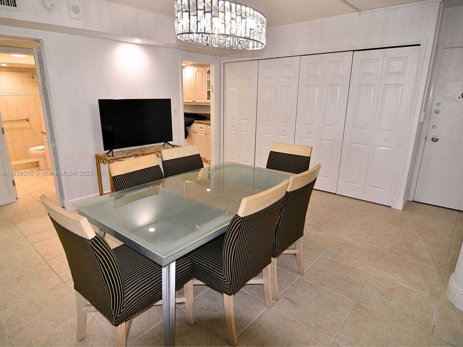 Small Image of 5005 COLLINS AVE #1023, Miami Beach Number 4